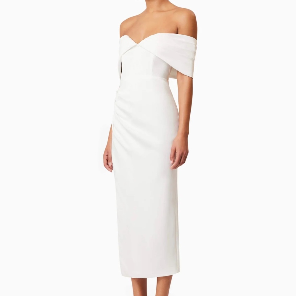 Elliatt Off-Shoulder White Midi Dress